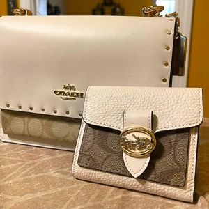 Coach purse and wallet